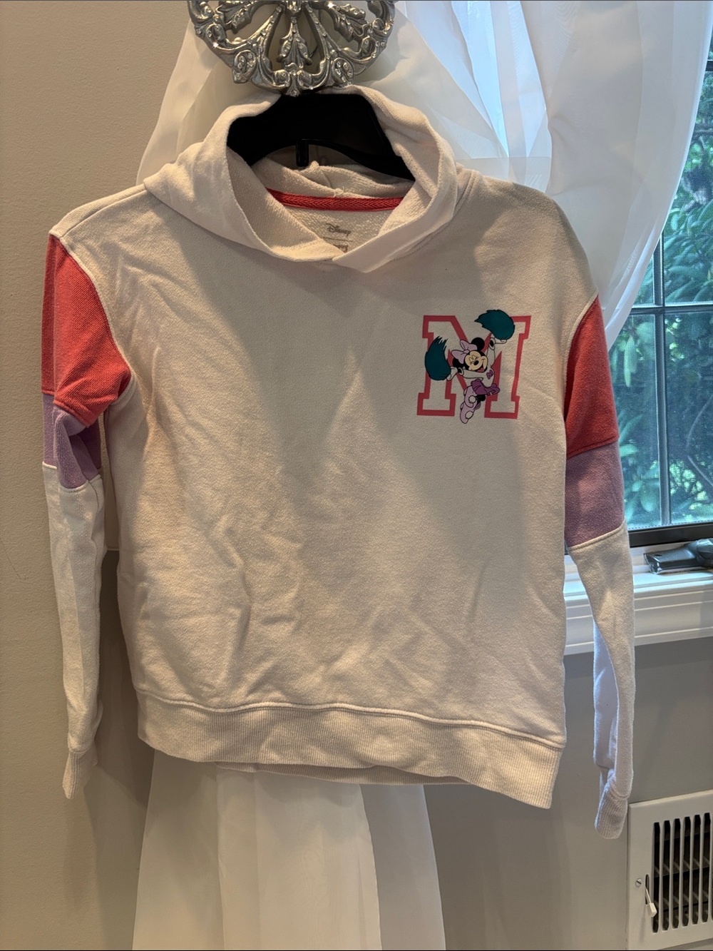 Disney Minnie Mouse youth 12 jumping bean Cream Hoodie with Pink and Purple